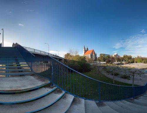 Magdeburg – Auf der Treppe der Strombrücke (360°)